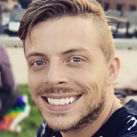 Meet your Posher, Jason - Picture 1 of 1